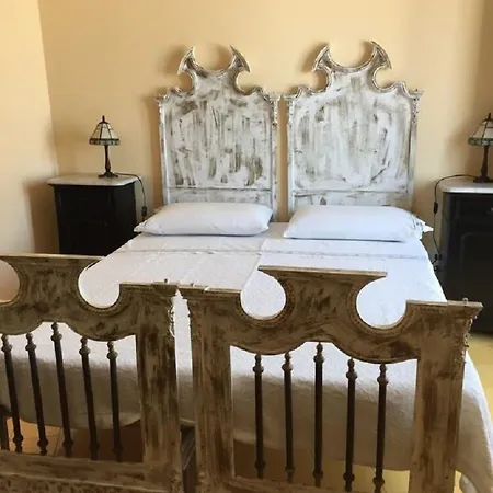 Bed and Breakfast Vesuvio View 4*