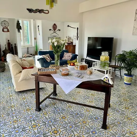 Vesuvio View Отель типа 